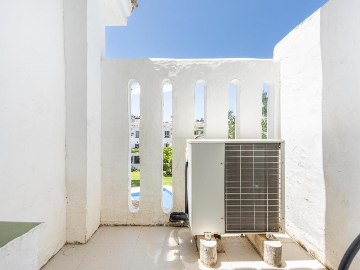 Naranjos Beautiful 1 Bedroom Penthouse Apartment *