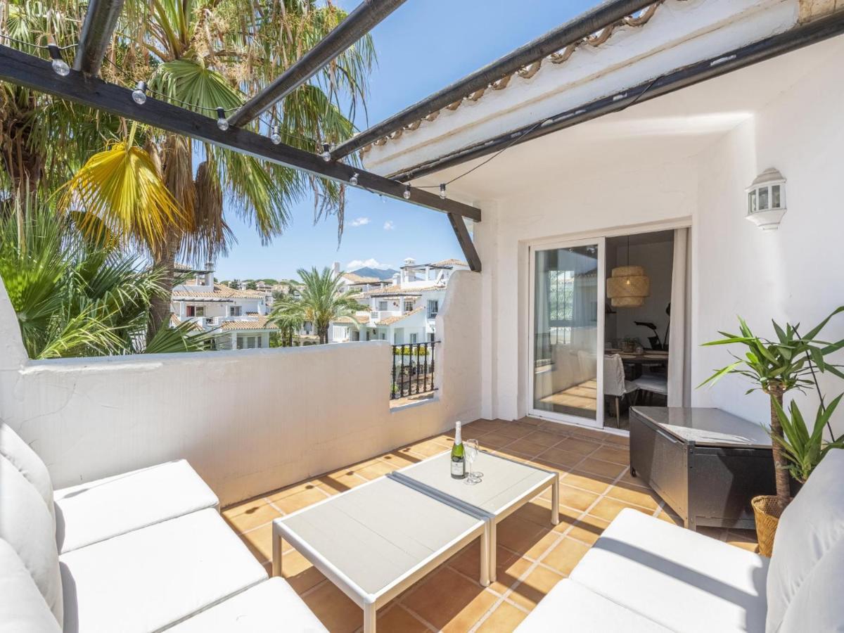 Apartment Naranjos Beautiful 1 Bedroom Penthouse